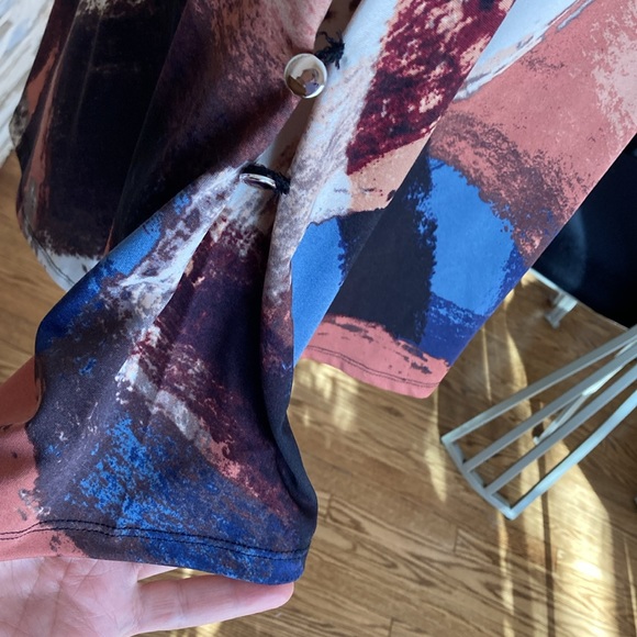 Blouse - Picture 2 of 4